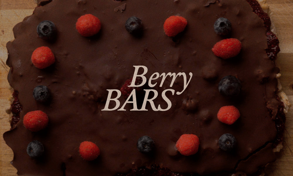 No-Bake Berry Chocolate Bars